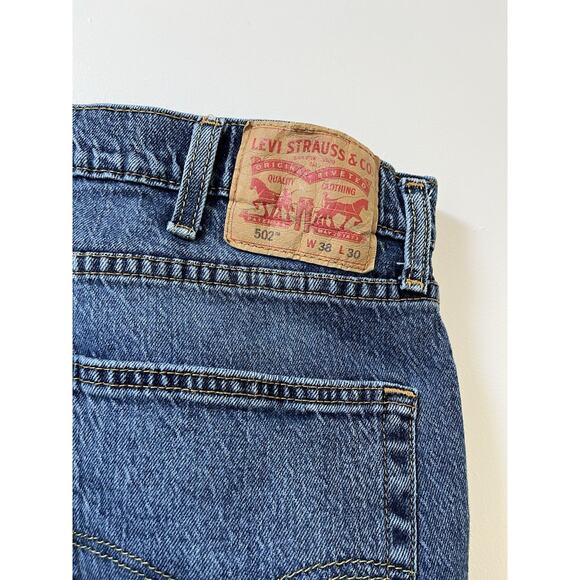 Levi’s Mens 502 Tapered Leg Cotton Blend Jeans Size 38x30 Blue Zip Fly Dadcore - Picture 7 of 7